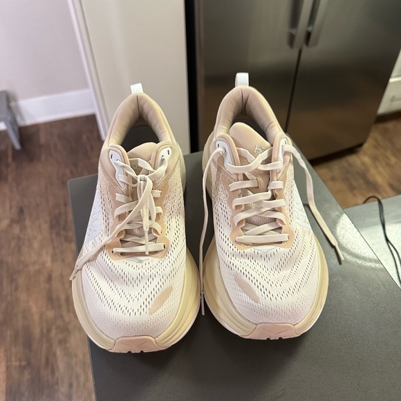 Hoka One Bondi 8 - Picture 10 of 12